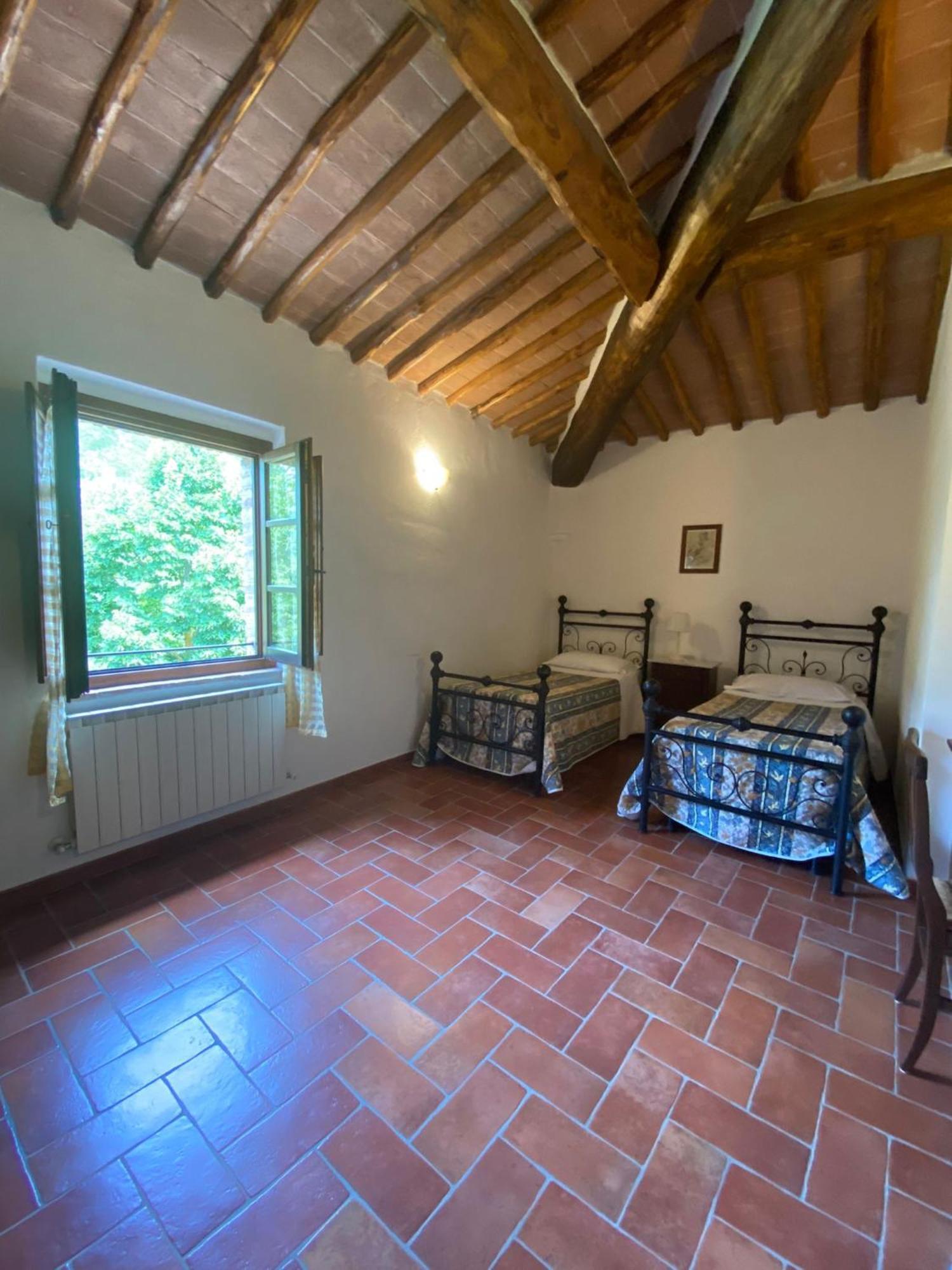 Agriturismo La Peschiera Casole dʼElsa Esterno foto