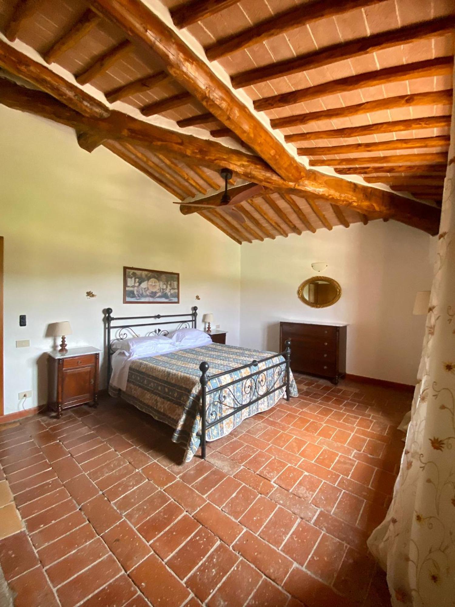 Agriturismo La Peschiera Casole dʼElsa Esterno foto