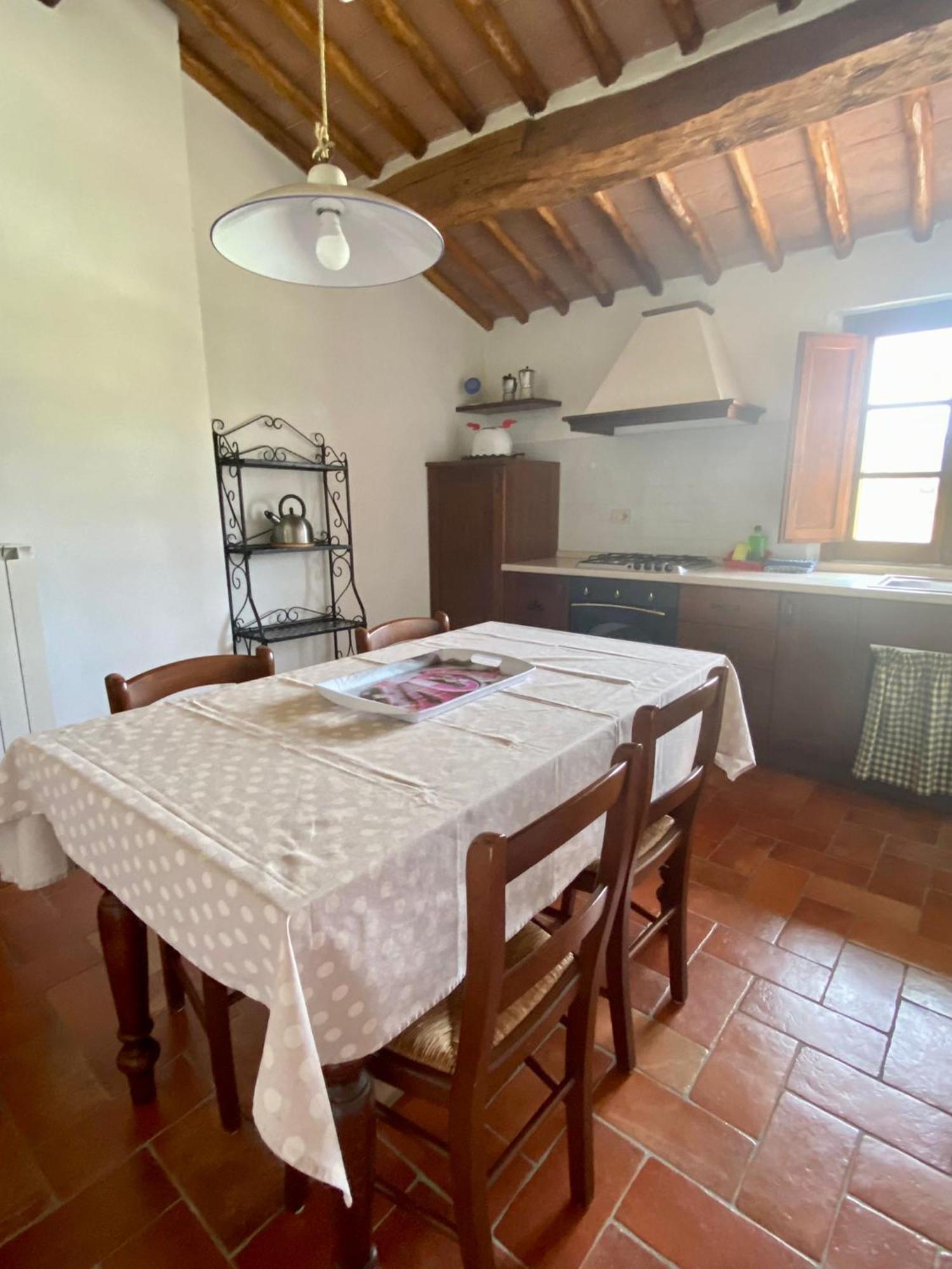 Agriturismo La Peschiera Casole dʼElsa Esterno foto