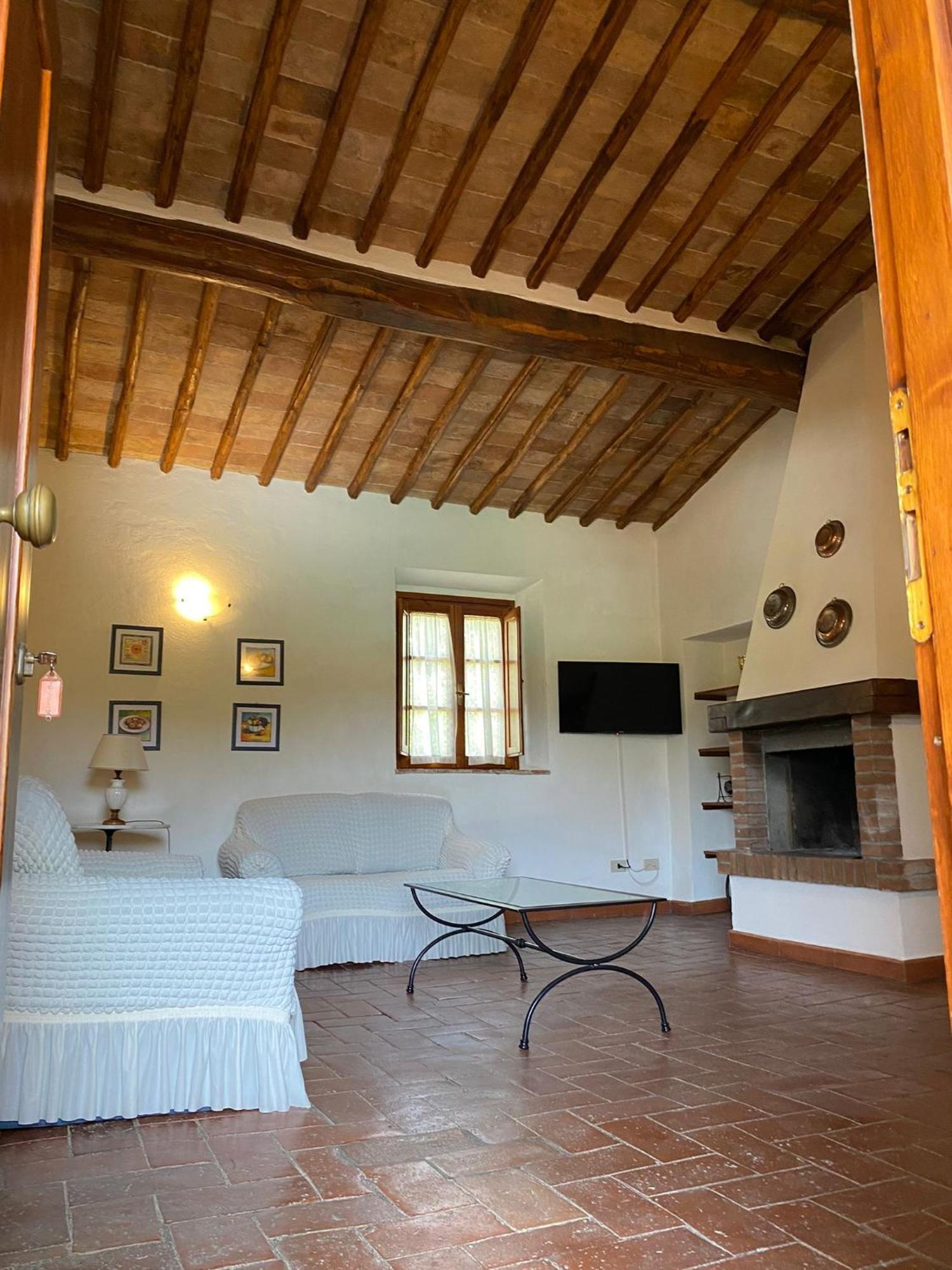 Agriturismo La Peschiera Casole dʼElsa Esterno foto