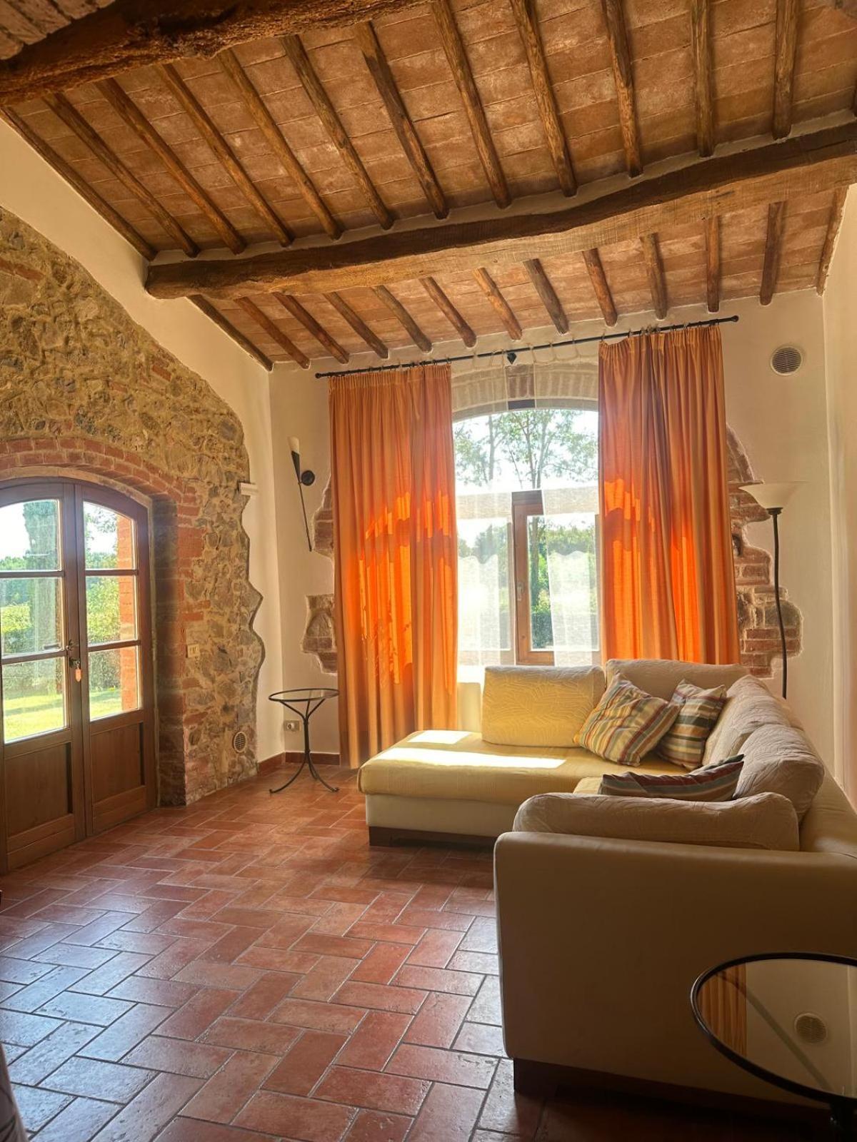 Agriturismo La Peschiera Casole dʼElsa Esterno foto