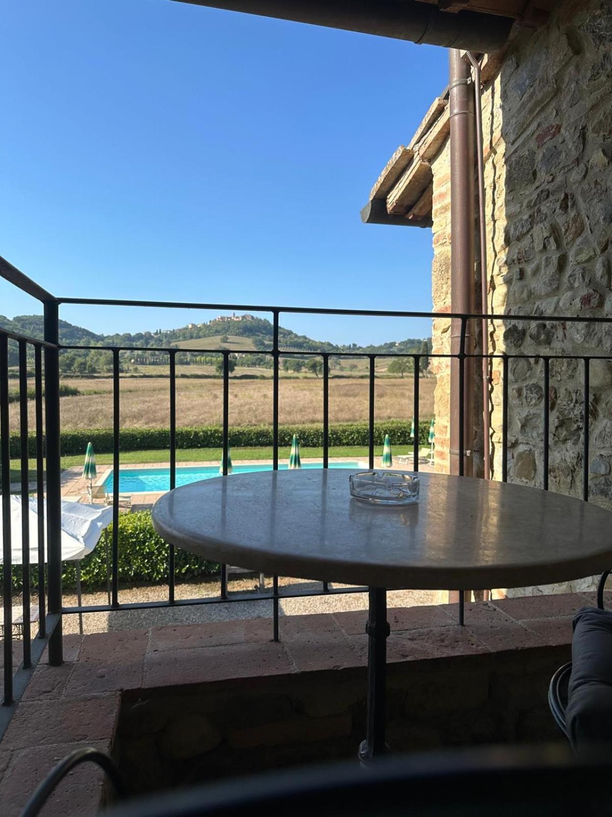 Agriturismo La Peschiera Casole dʼElsa Esterno foto