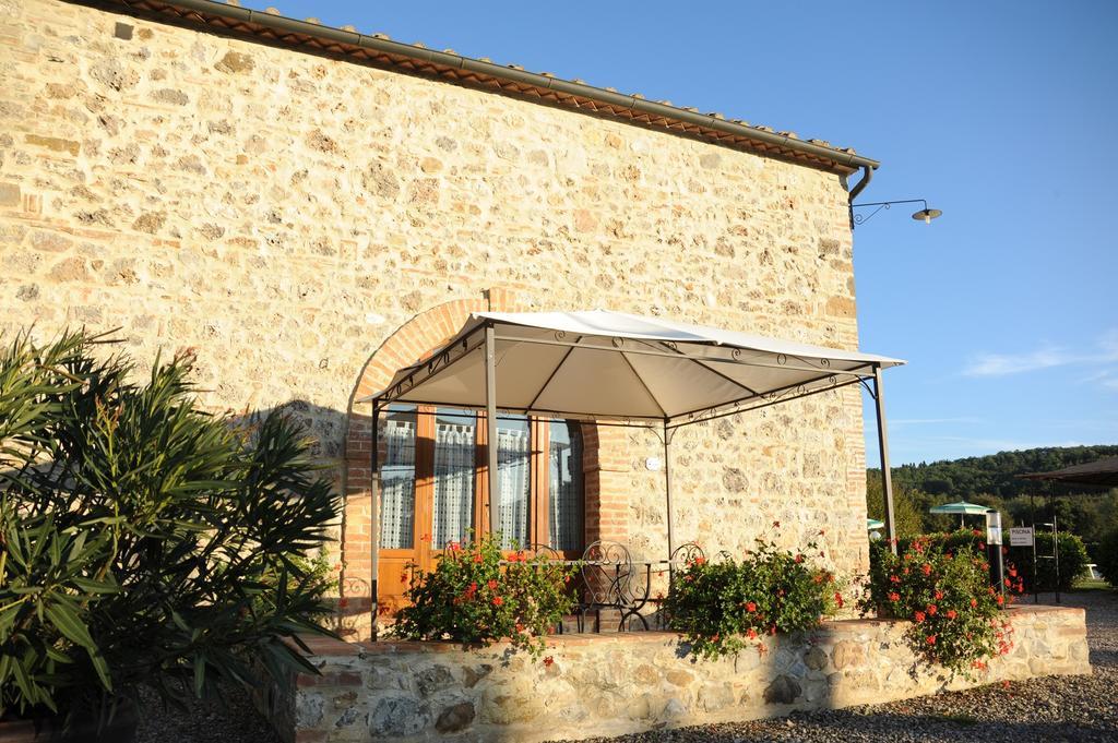 Agriturismo La Peschiera Casole dʼElsa Esterno foto